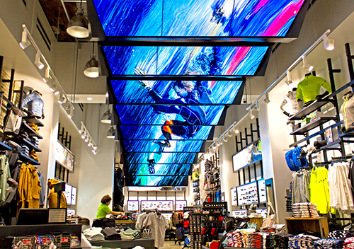 Màn hình LED tại trung tâm thương mại